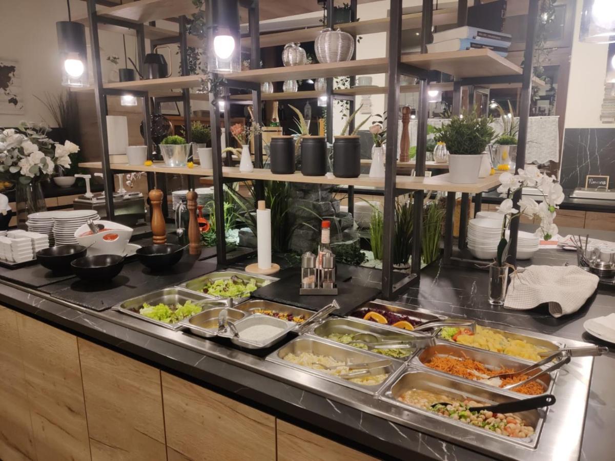 Landhotel Mariensaeule Wernstein am Inn Eksteriør bilde
