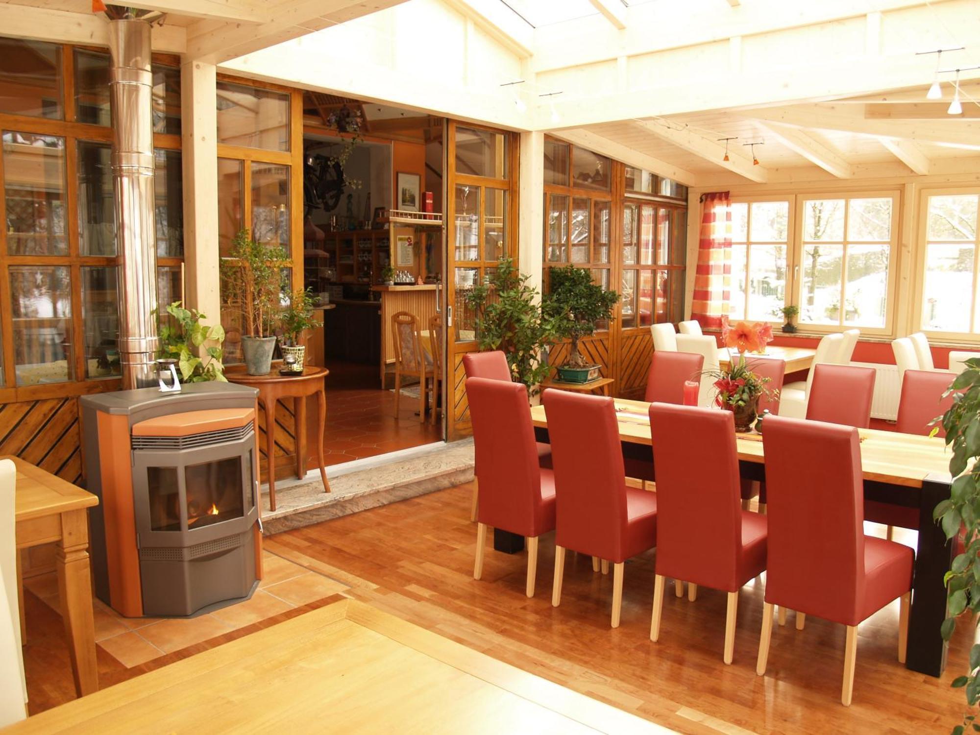 Landhotel Mariensaeule Wernstein am Inn Eksteriør bilde